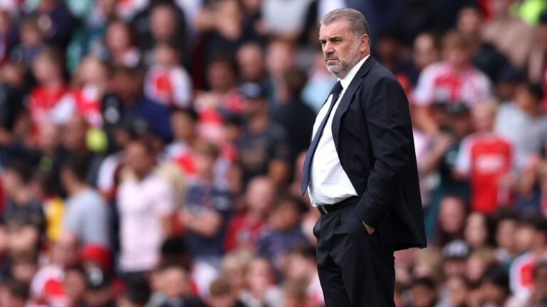 Arsenal fans must pray arch-rivals Tottenham do them a favor against Man City