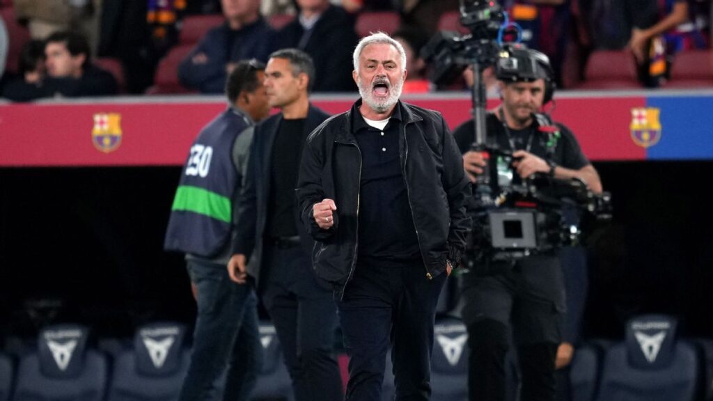 José Mourinho not satisfied with just beating Barcelona: ‘Real Madrid play to win the league’